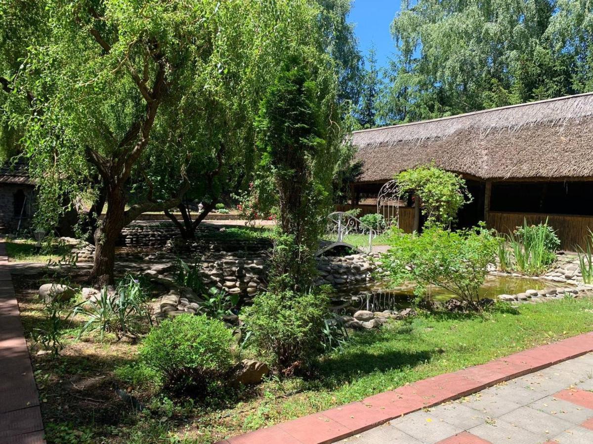 Hotel Complex Lenivaya Vera Novaki Bagian luar foto